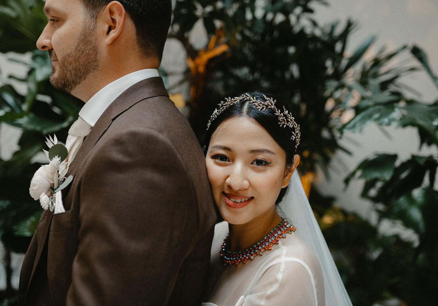 Brautpaar, 5 Dinge, die du wissen solltest, bevor du deine Hochzeitsplanung beginnst